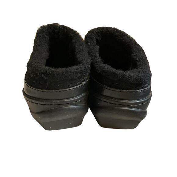 Clarks Black Suede Slip On Mules Shoes Women's Sherpa Lined Sz 7.5 M Comfort - Picture 5 of 12